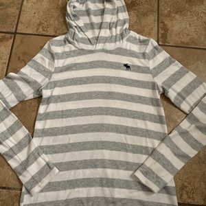 abercrombie long sleeve hoodie tee